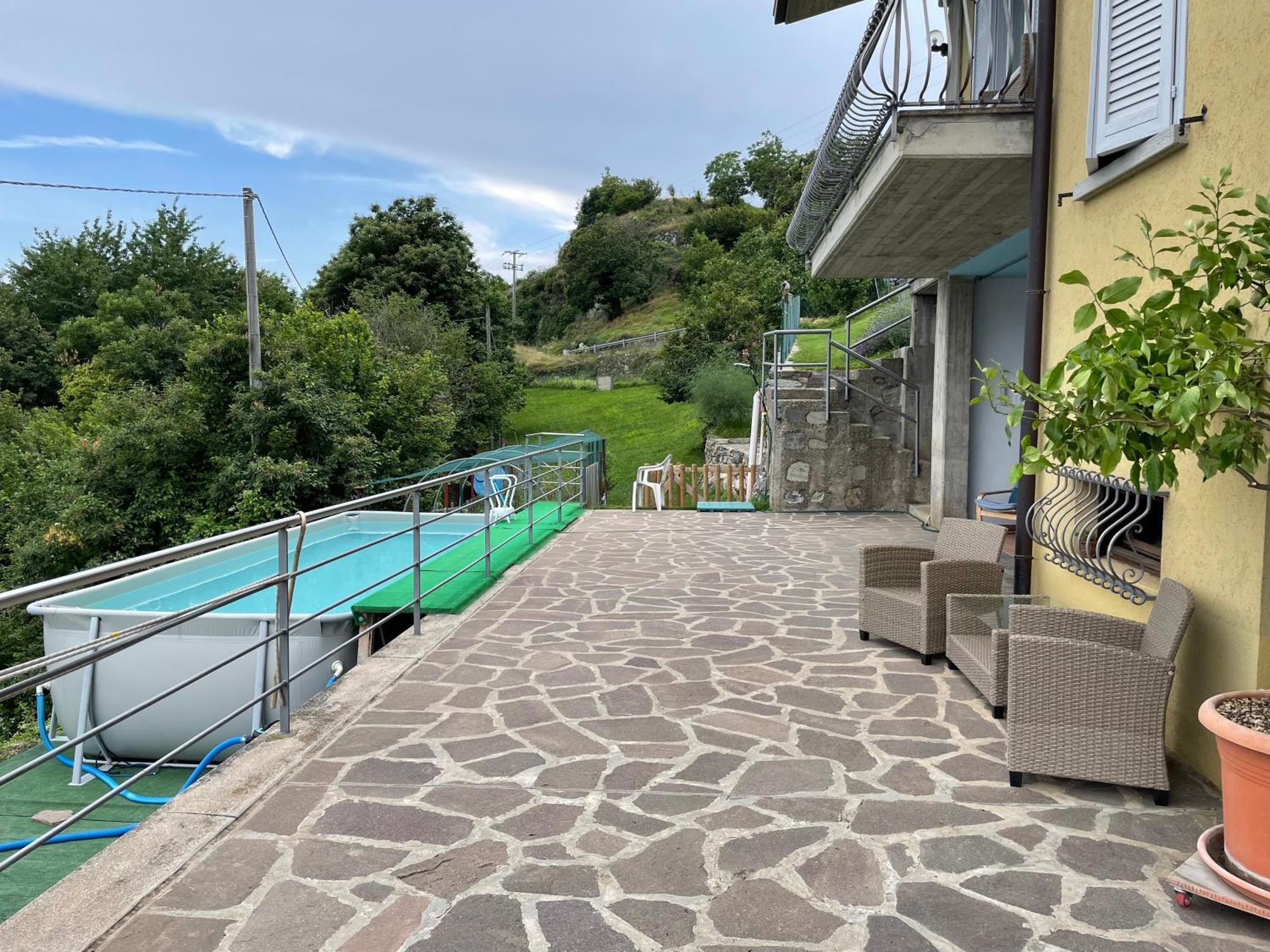 B&B Bunela Costa Volpino Extérieur photo